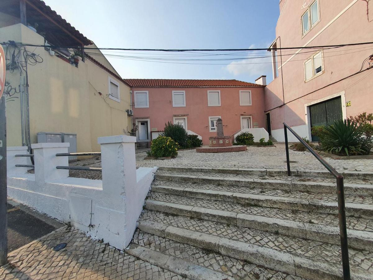 Zabava Sacavem Hotel Exterior photo